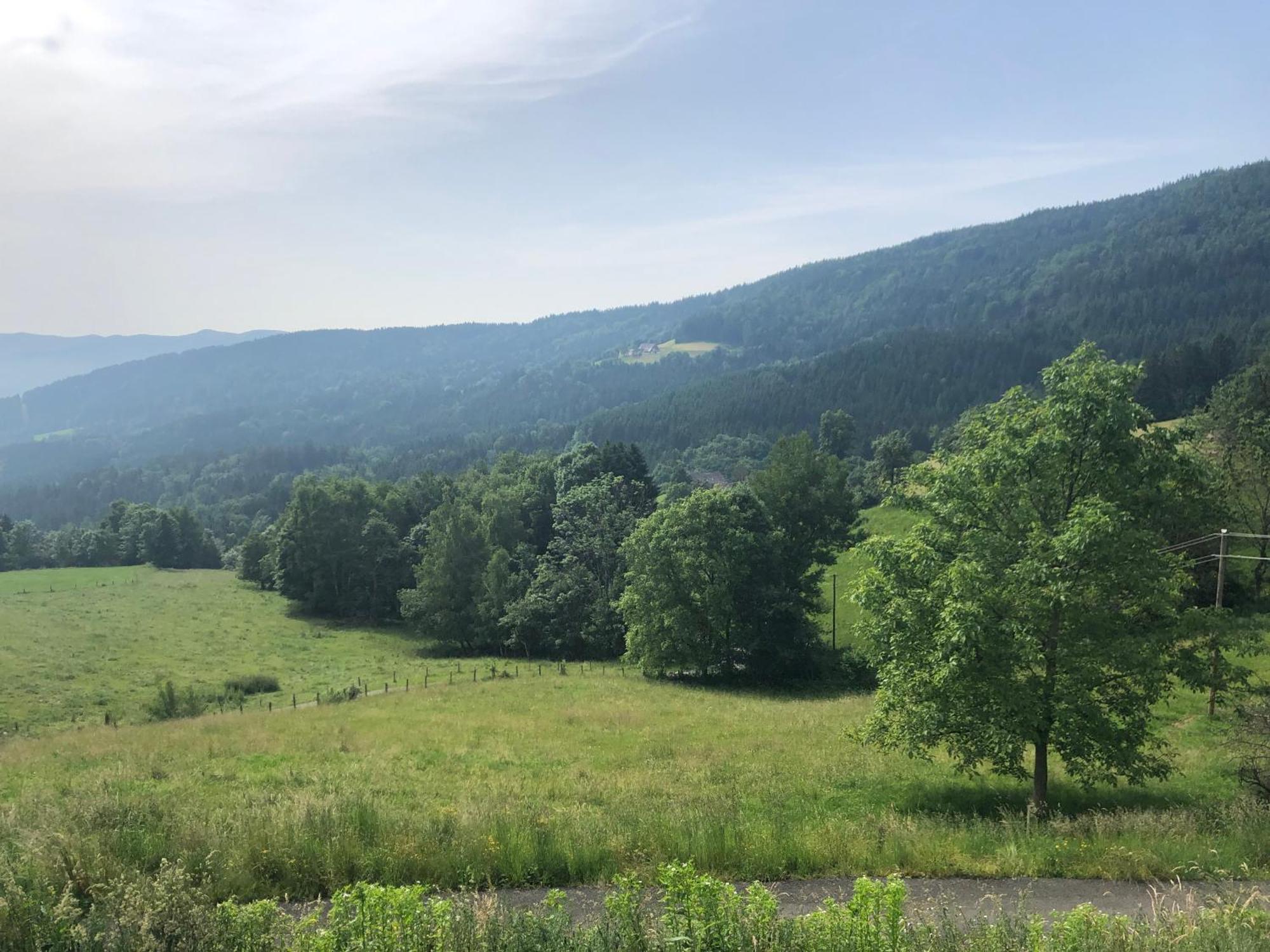 Апартаменты Mauthnerhube Uebernachten Mit Aussicht Sankt Oswald ob Eibiswald Экстерьер фото