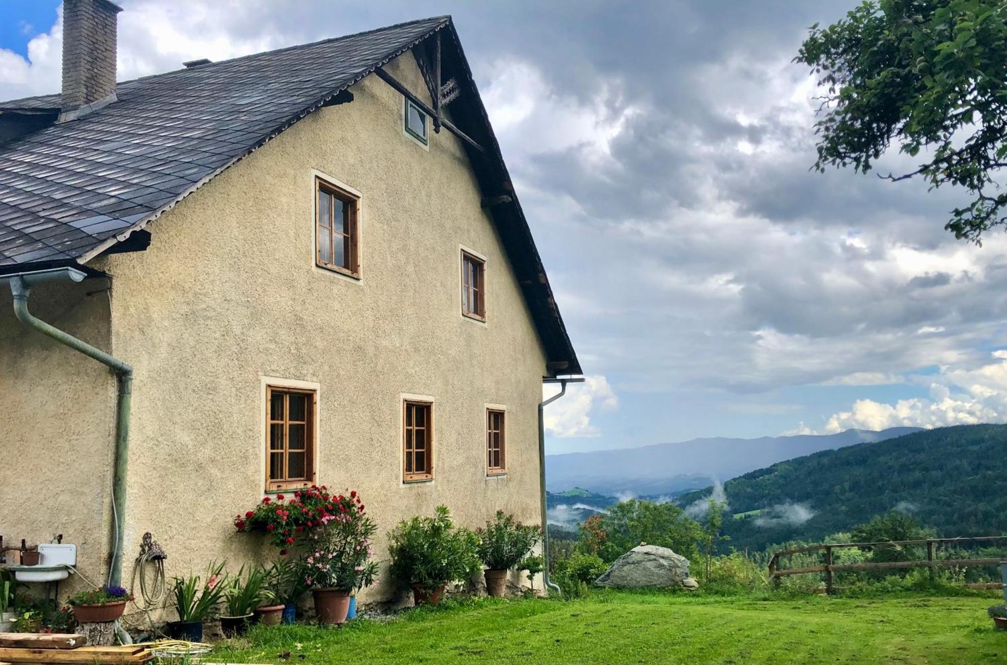 Апартаменты Mauthnerhube Uebernachten Mit Aussicht Sankt Oswald ob Eibiswald Экстерьер фото